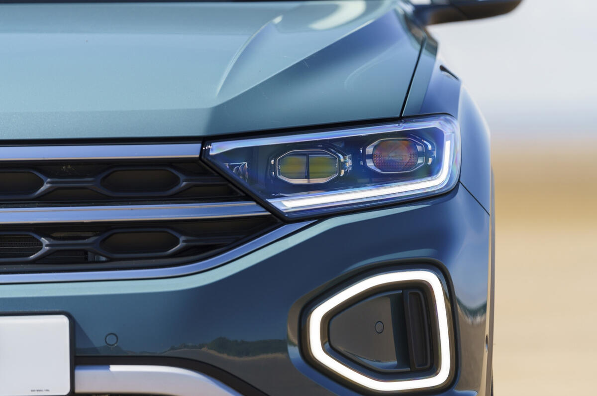 VW T Roc front headlights VW T Roc front headlights