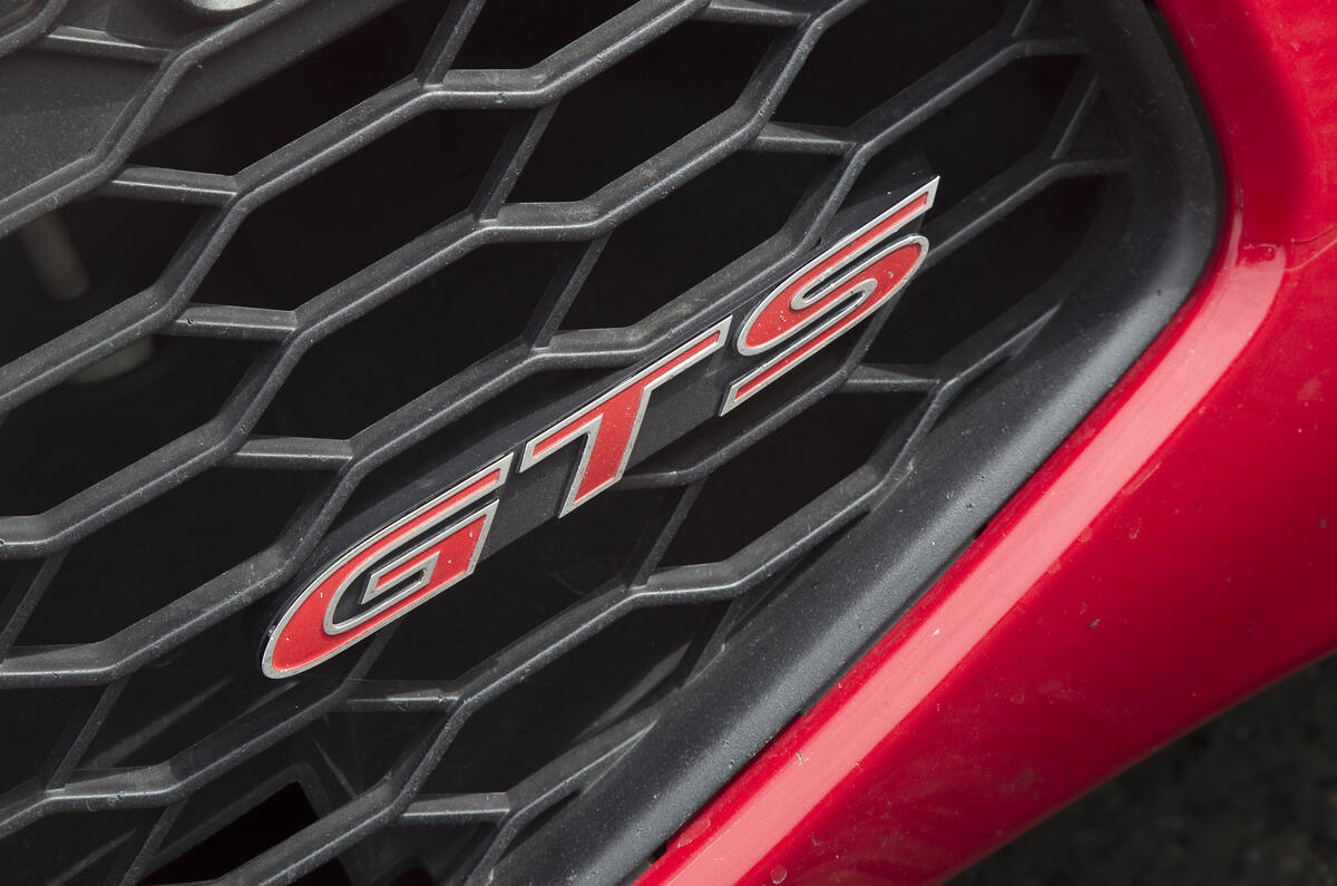 Vauxhall VXR8 GTS badging