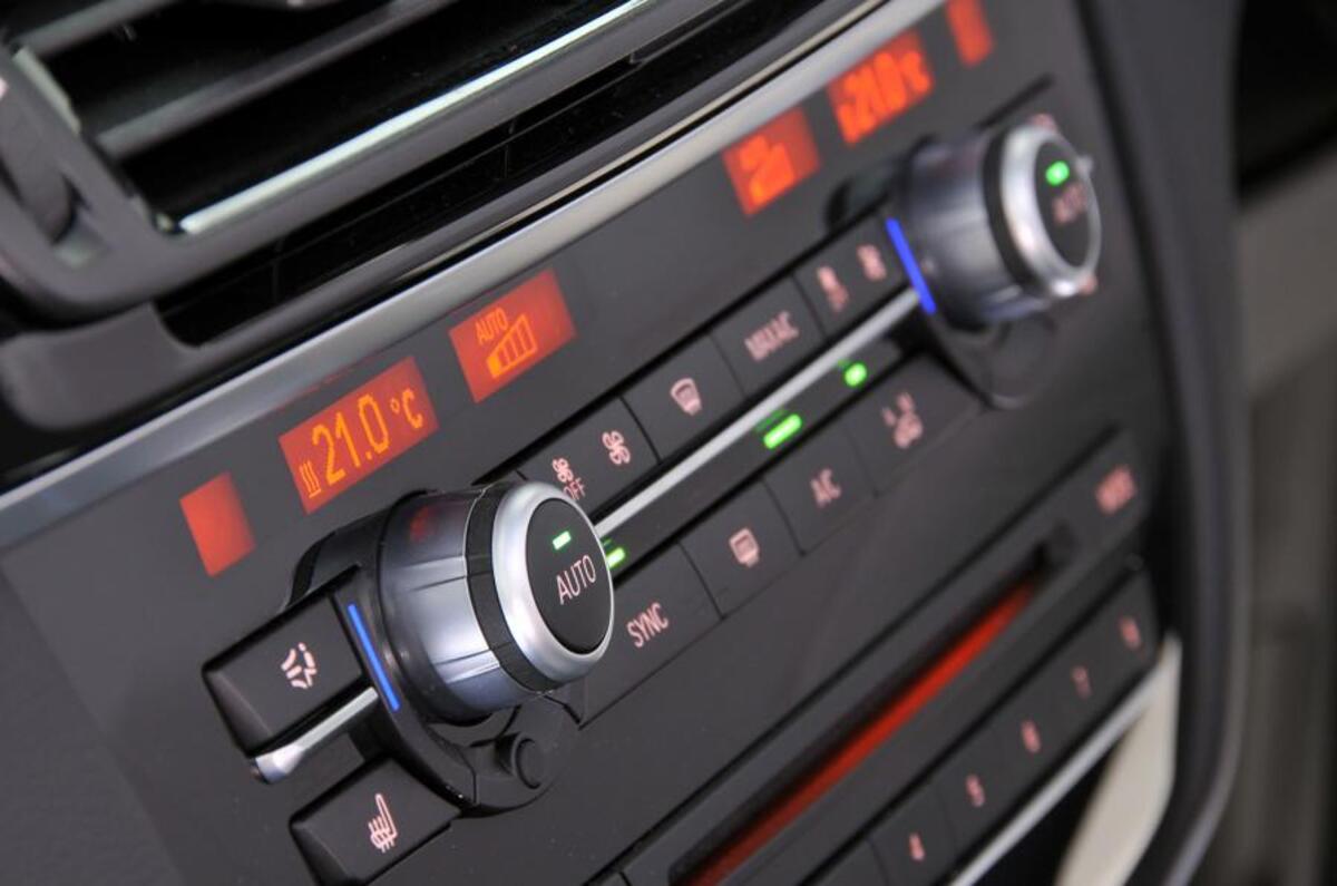 BMW X6 switchgear