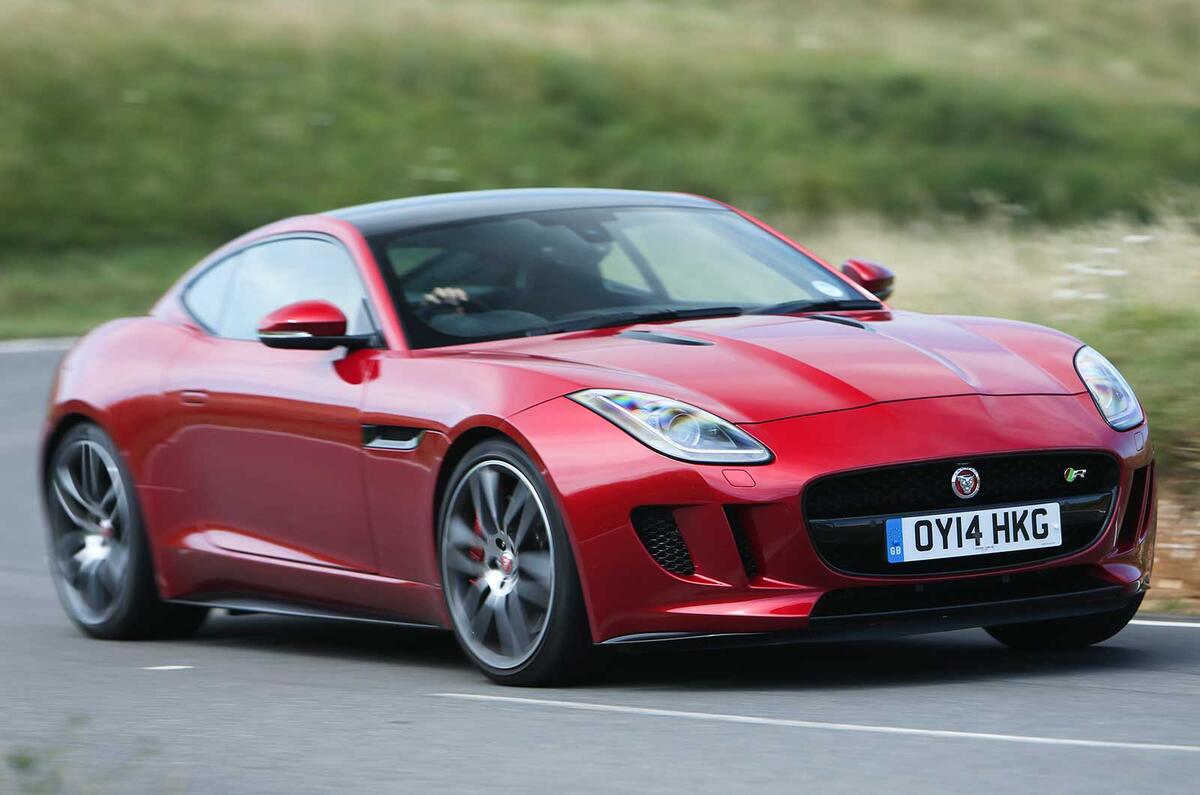 no title Comparison: Jaguar XK Dynamic R versus Jaguar F-type R coupe
