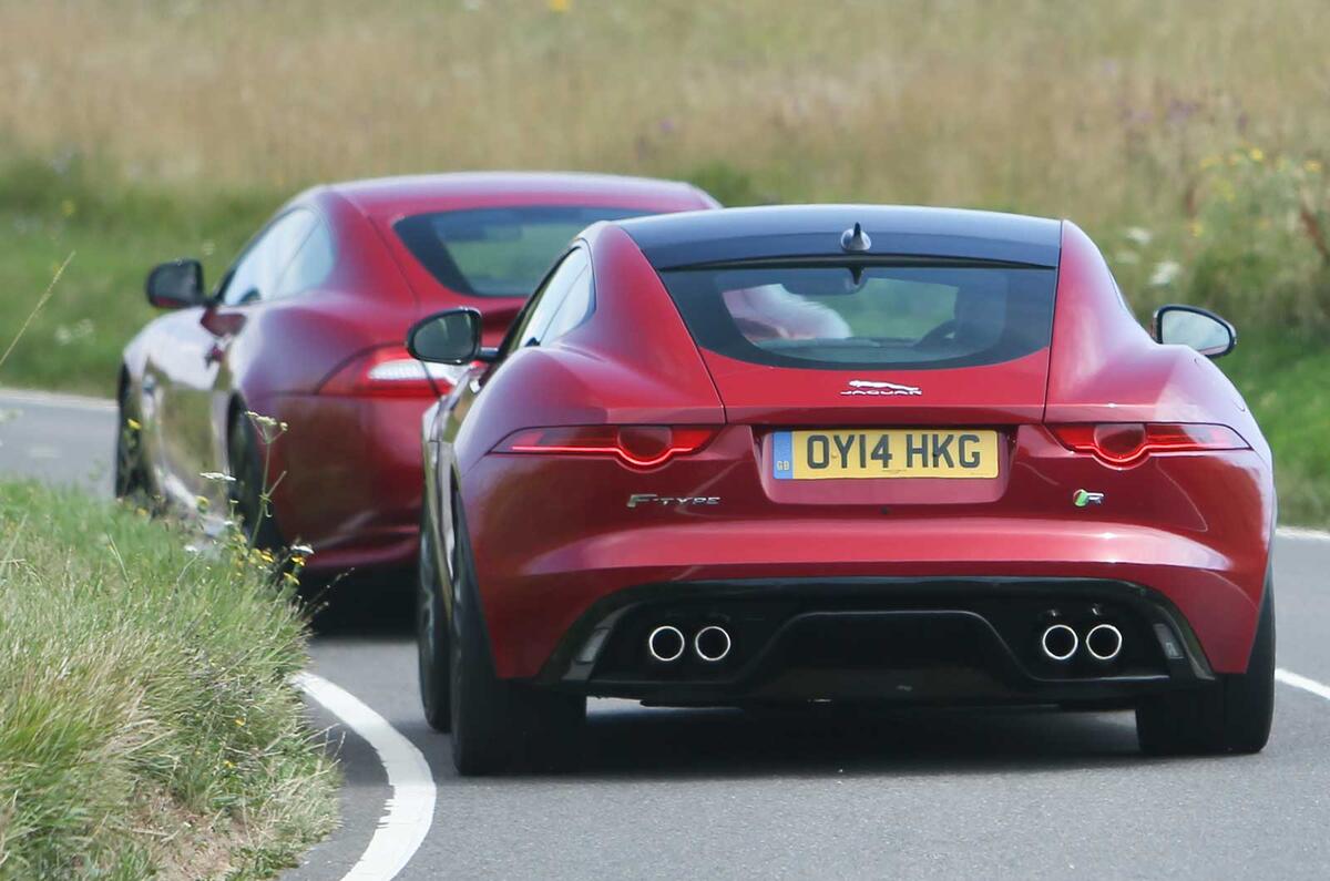 no title Comparison: Jaguar XK Dynamic R versus Jaguar F-type R coupe