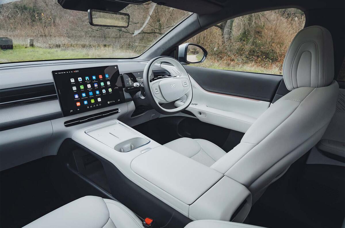 Xpeng G6 Performance FD 2025   ME 1