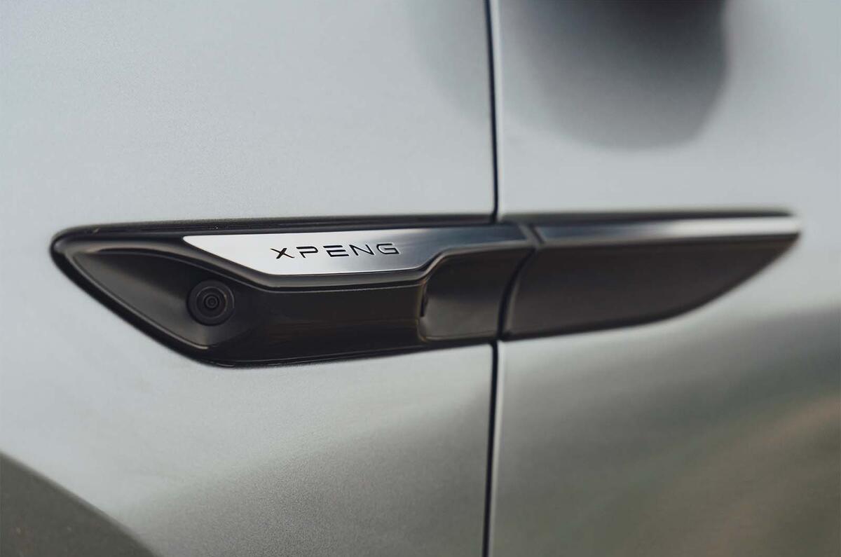 Xpeng G6 Performance FD 2025   ME 12