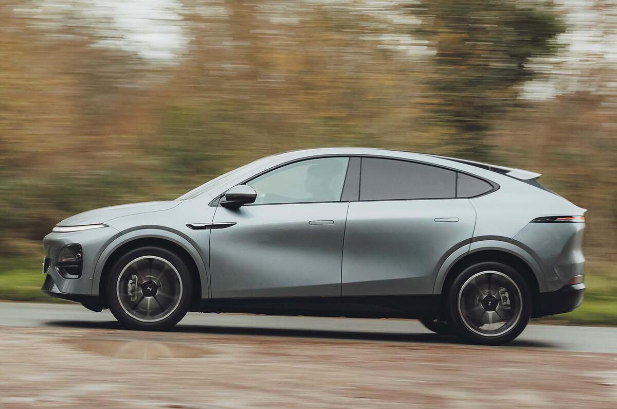 Xpeng G6 Performance FD 2025   ME 32