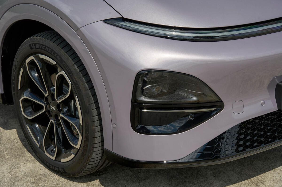 XPENG G6 review 2025 005 lights