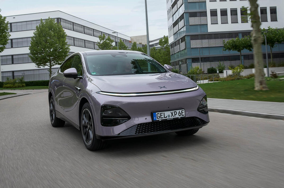 XPENG G6 review 2025 026 conr trakcing