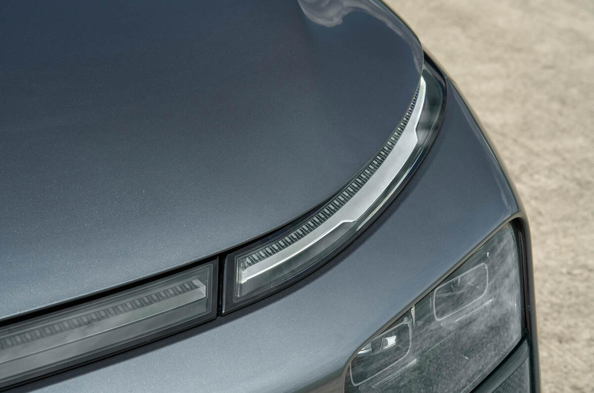 XPENG G9 review 004 lights XPENG G9 review 004 lights