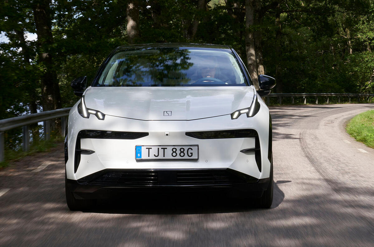 zeekr review 2023 19 action front zeekr review 2023 19 action front