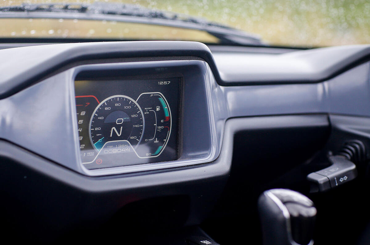 Zenos E10 S infotainment system