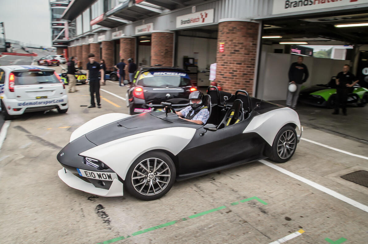 Zenos E10 driven - is this a Lotus beater?