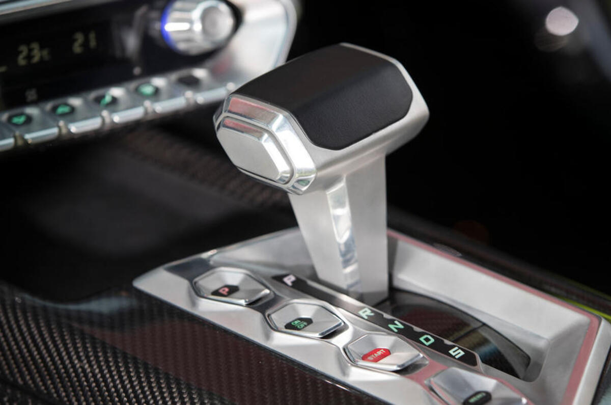Zenvo TS1 GT automatic gearbox