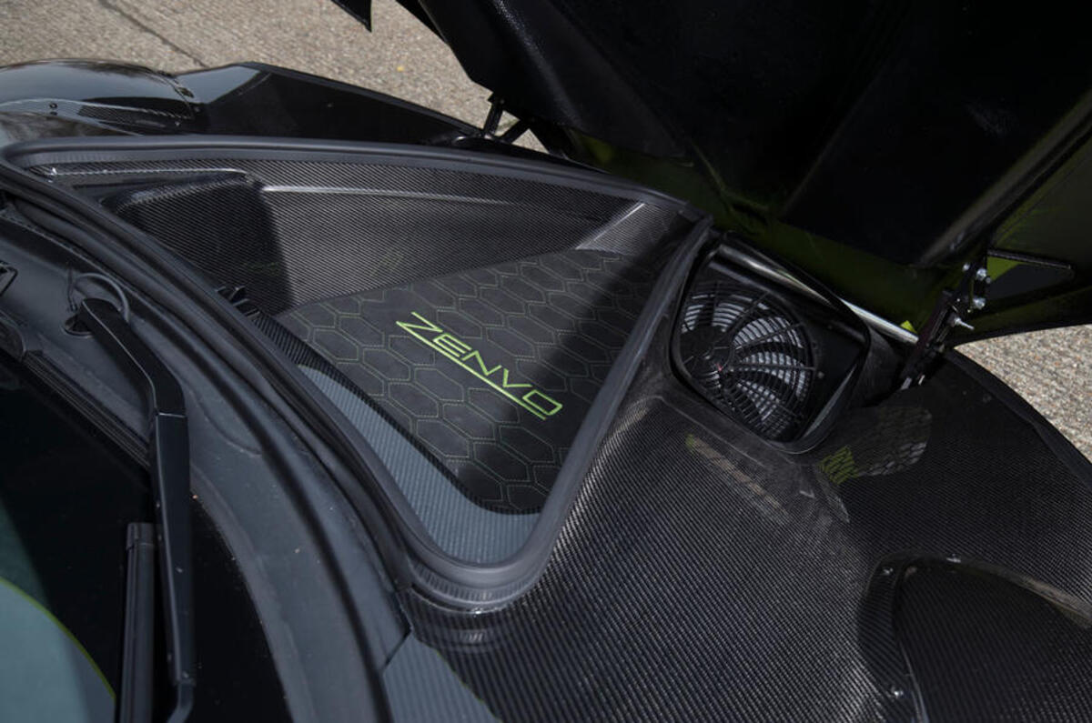 Zenvo TS1 GT boot space