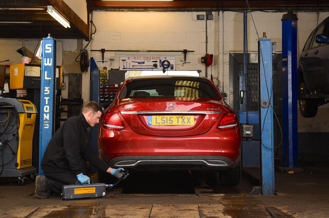 mot garage 6662