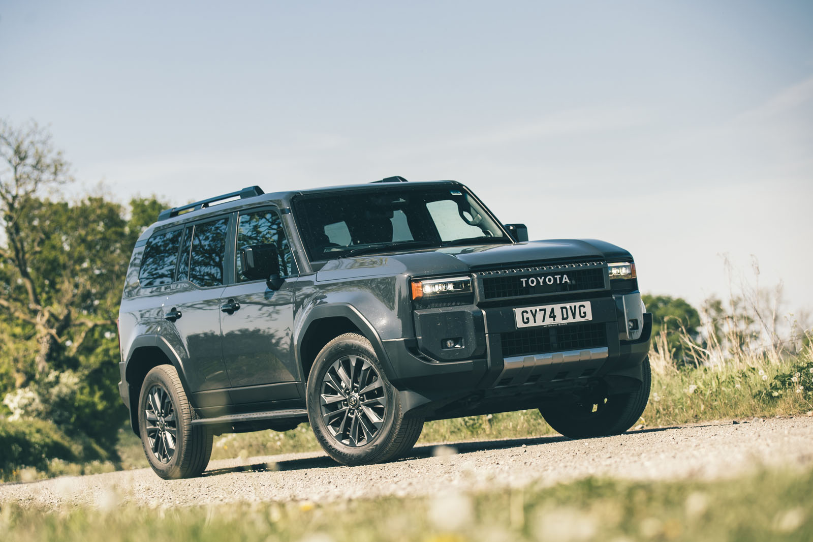 Toyota Land Cruiser 2025 Review front static 14