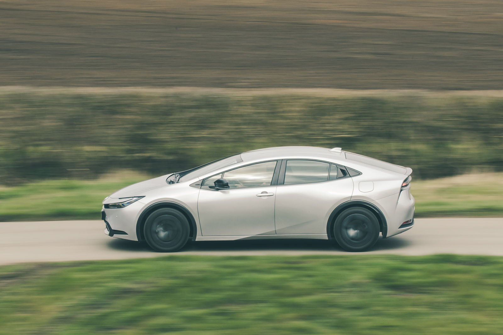 Toyota Prius RT 2025 Review pan 33