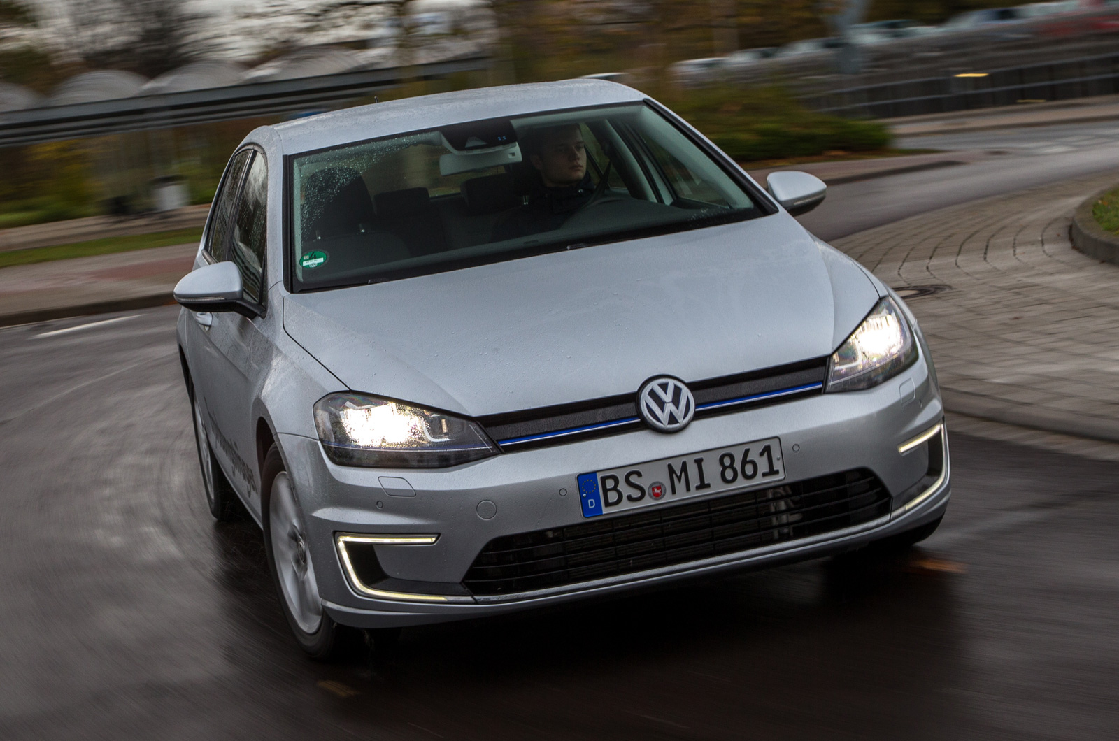 Volkswagen Golf Plug-in Hybrid first drive