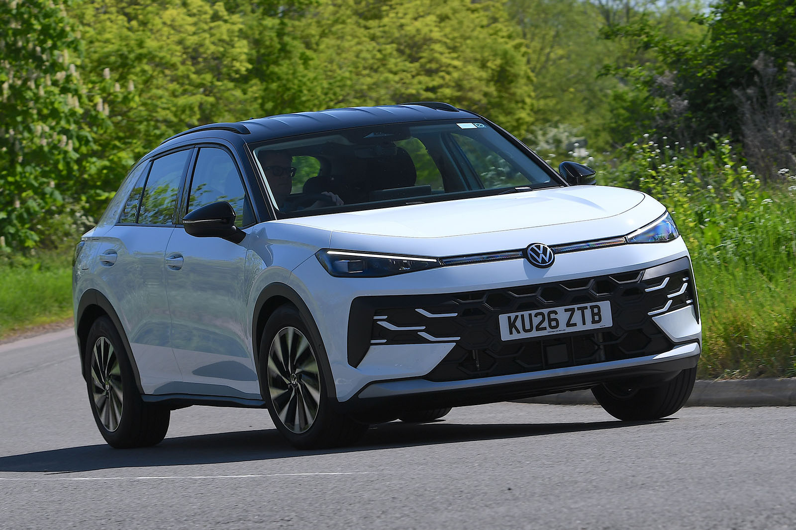 VW T Roc reveiw 2026 01